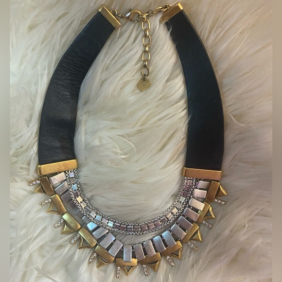STELLA & DOT ‘Natalie’ Statement Collar Necklace - Picture 3 of 5